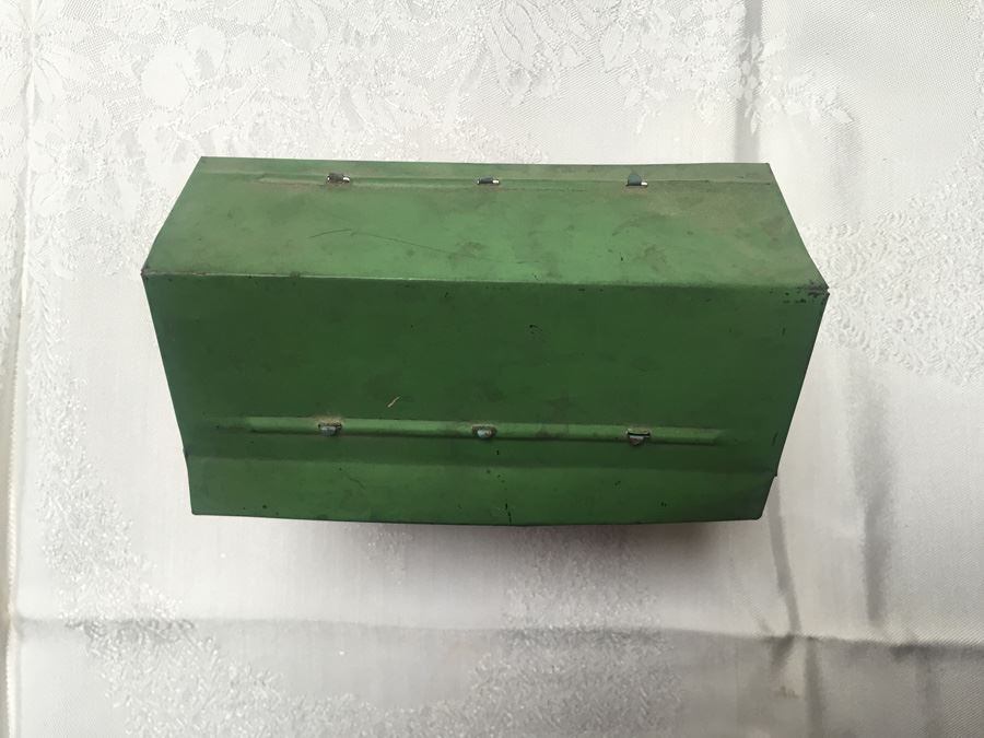 Vintage Tin Litho Toy Train Station American Railway Express Baggage Toytown [Photo 12]