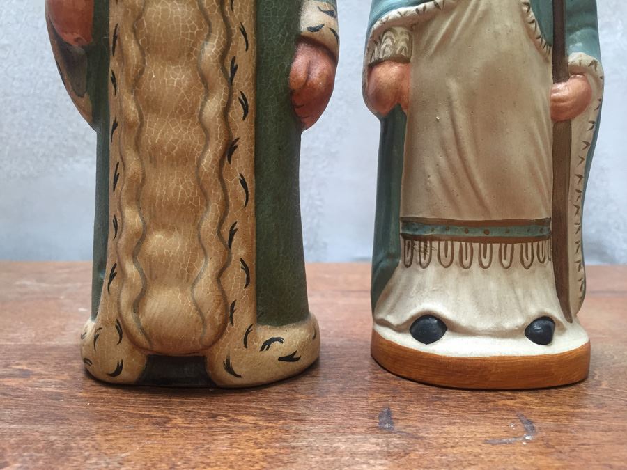 Vaillancourt Folk Art Hand Painted Chalkware Sutton, MA #184 1992 & #87 1996 Priest [Photo 9]
