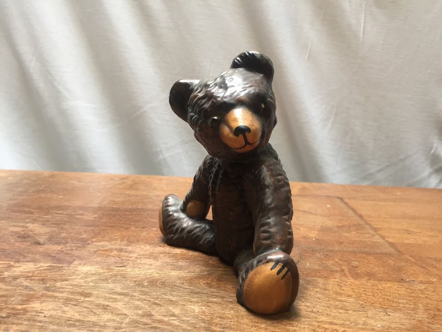 Vaillancourt Folk Art Hand Painted Chalkware Sutton, MA Bear #13 1993 [Photo 4]