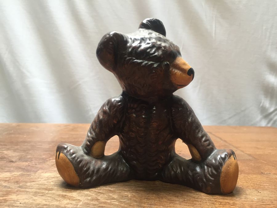 Vaillancourt Folk Art Hand Painted Chalkware Sutton MA Bear 13 1993   15274 8nbg 