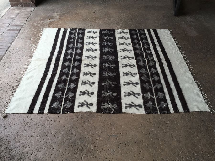 Hand Knotted Wool Rug [Photo 5]