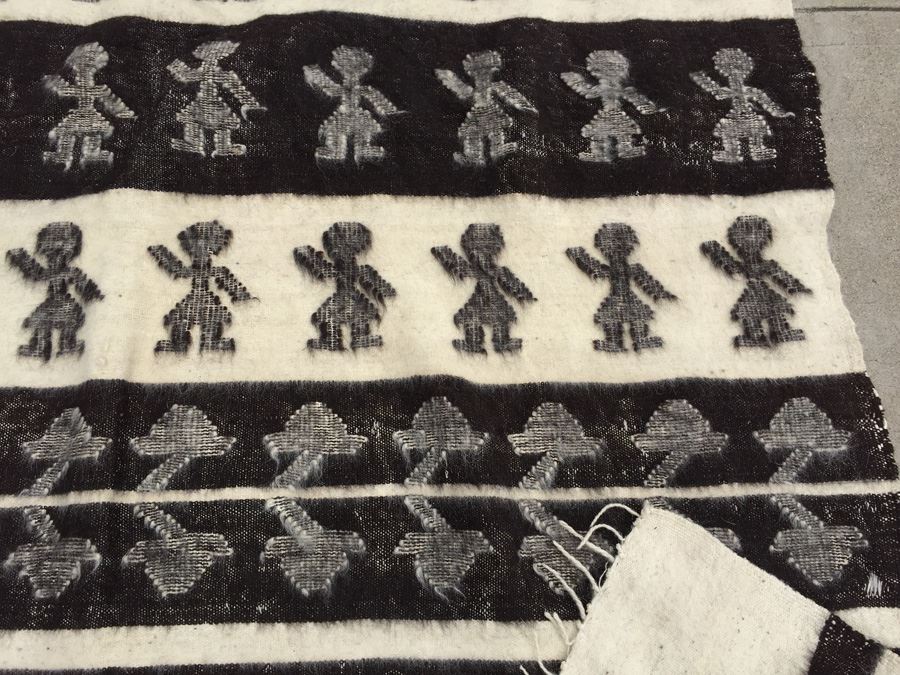 Hand Knotted Wool Rug [Photo 2]