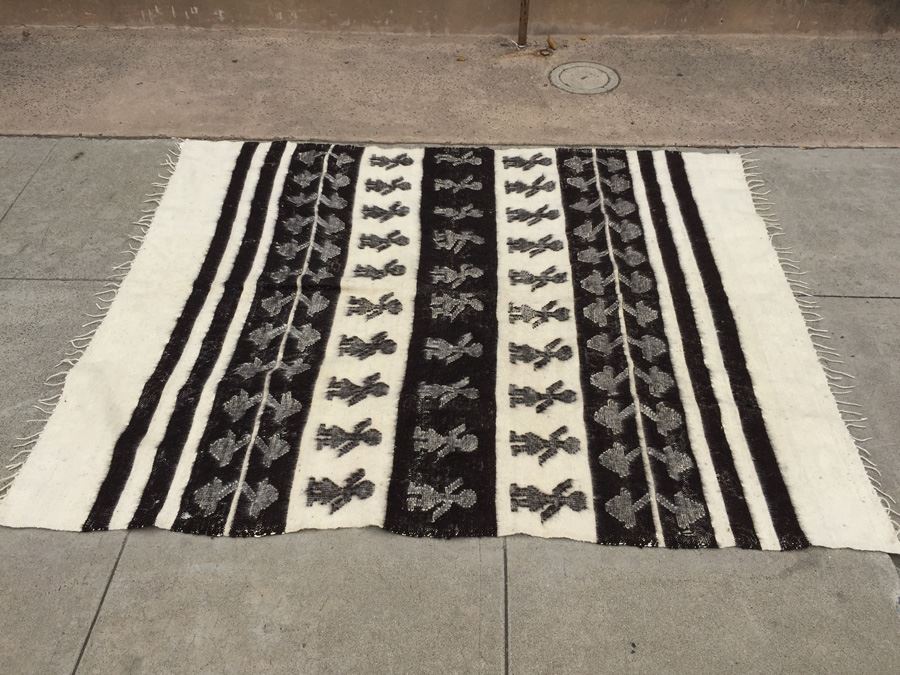 Hand Knotted Wool Rug [Photo 9]