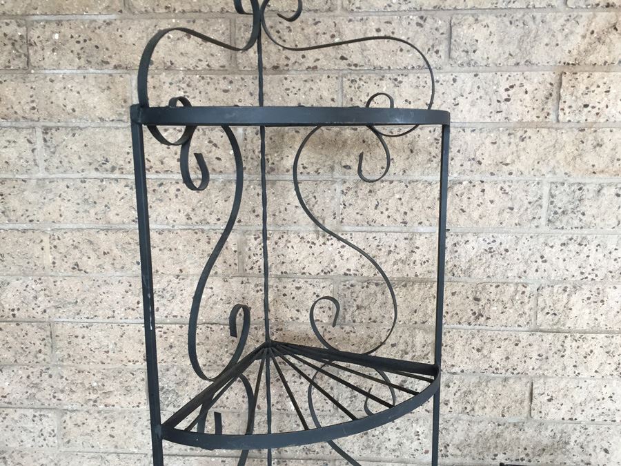 Various Metal Shelves Stands Corner Stands [Photo 3]