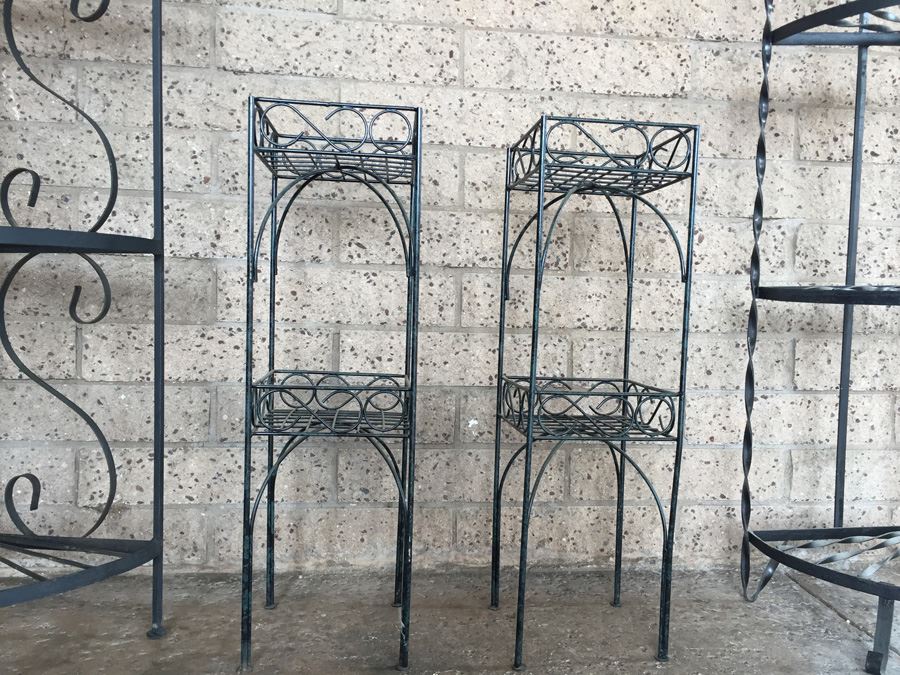 Various Metal Shelves Stands Corner Stands [Photo 2]