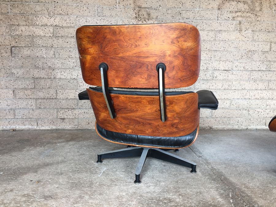 Vintage Rosewood Lounge Chair And Ottoman By Charles Eames (Herman Miller) [Photo 10]