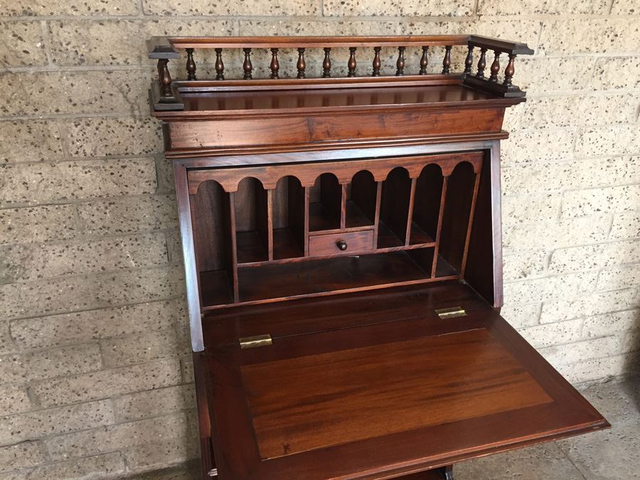 Solid Wood Secretary Desk [Photo 12]