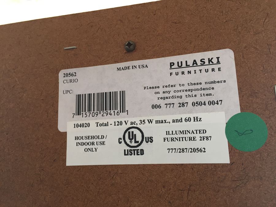 Pulaski Furniture Silver Tone Curio Cabinet With Light [Photo 3]