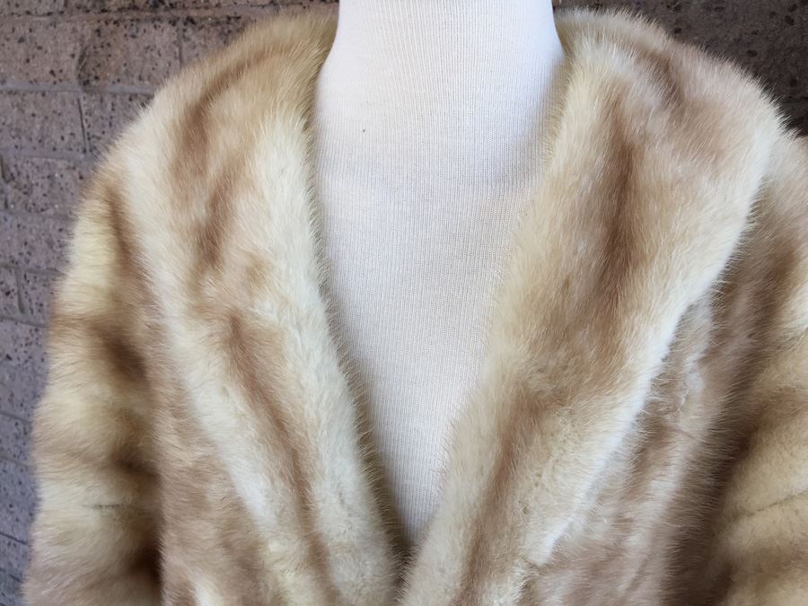 Light Cream Fur Shawl With Fur Bowtie Back