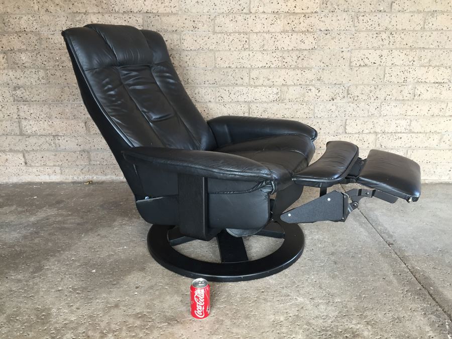 Black Barcalounger Reclining Chair [Photo 8]