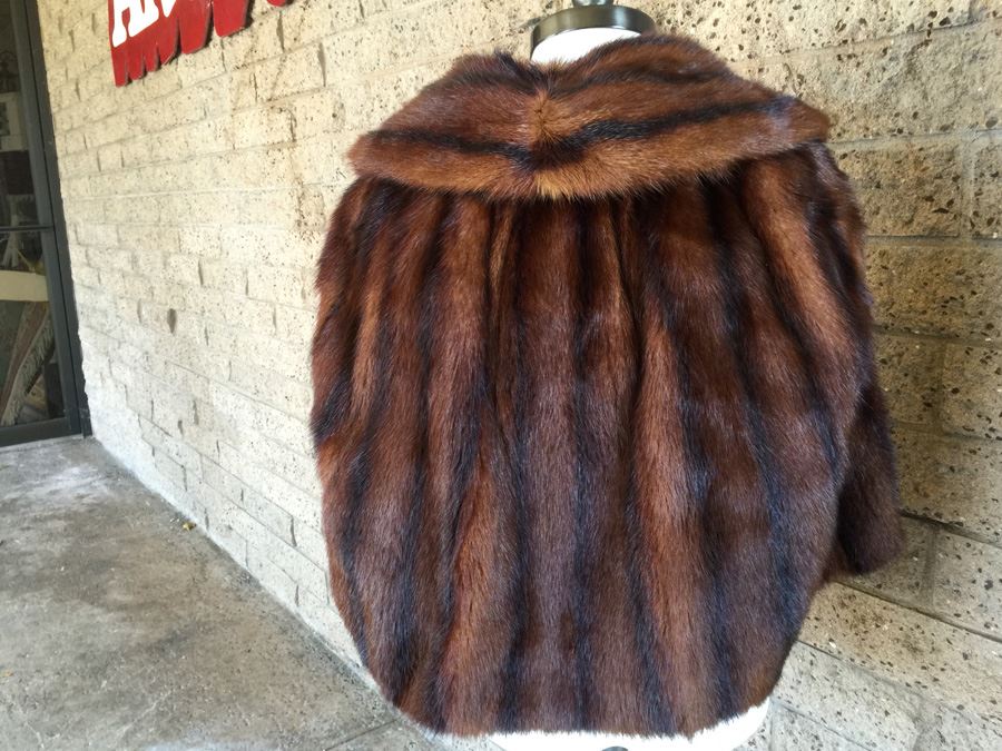 Dark Brown Graf's Furs La Jolla Fur Short Coat [Photo 2]