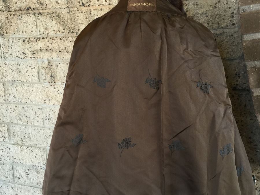 Ransohoffs Dark Brown Fur Half Sleeve Short Coat [Photo 5]