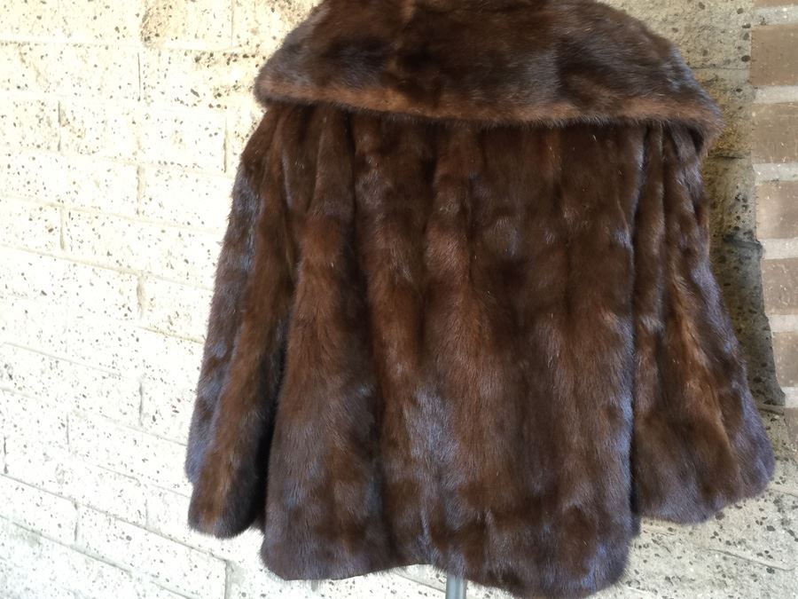 Ransohoffs Dark Brown Fur Half Sleeve Short Coat [Photo 2]