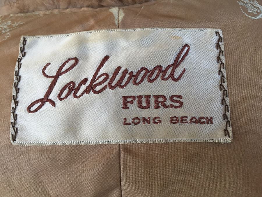 Long Rich Brown Lockwood Fur Shawl [Photo 3]