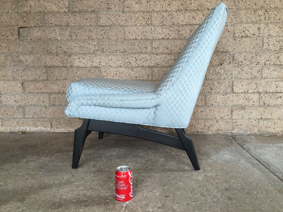 Mid-Century Modern Upholstered Chair [Photo 2]