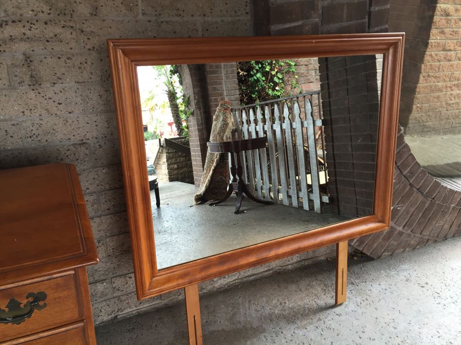 4-Piece Heywood-Wakefield Bedroom Set [Photo 8]