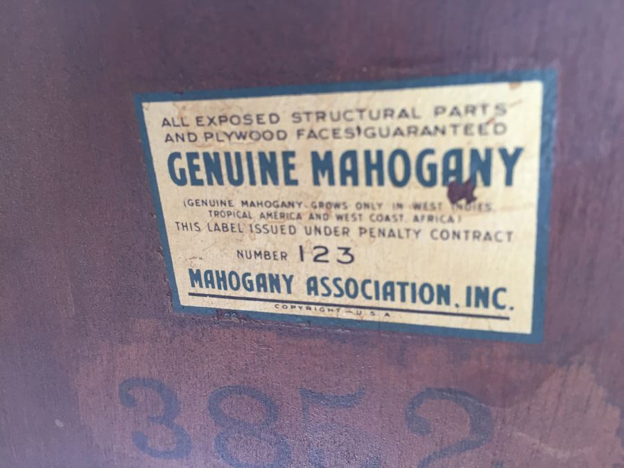 Mahogany Gaming Table [Photo 4]