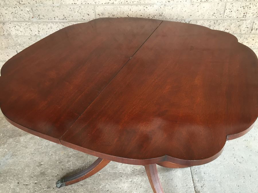 Mahogany Gaming Table [Photo 13]