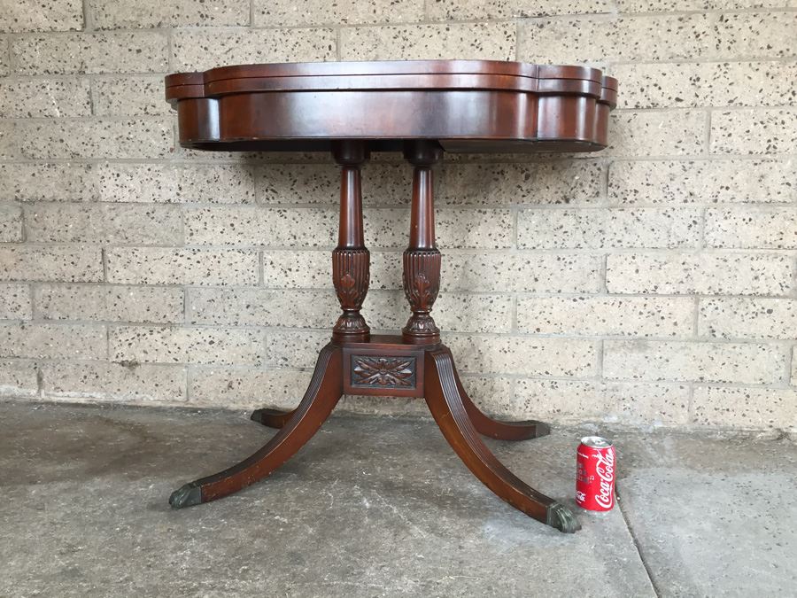 Mahogany Gaming Table [Photo 1]