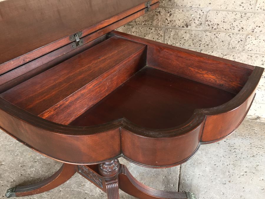 Mahogany Gaming Table [Photo 8]