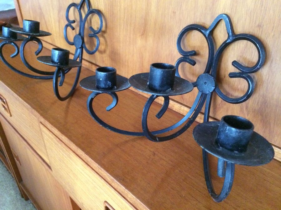 Pair of Wrought Iron Small Wall Sconces [Photo 4]