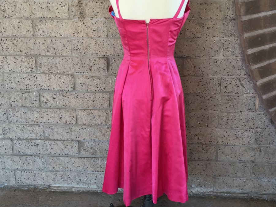 Fuchsia Vintage Bowtie Detail Suzy Perette New York Dress [Photo 2]