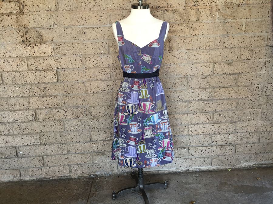 Blue Pattern Below The Knee Length Floreat Dress [Photo 1]