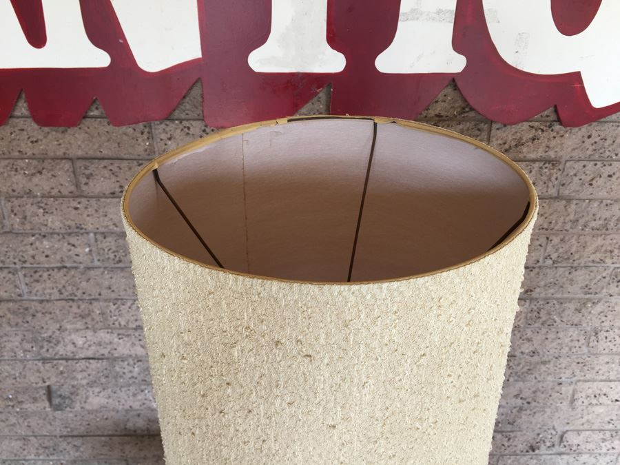 Mid-Century Wooden Table Lamp [Photo 6]