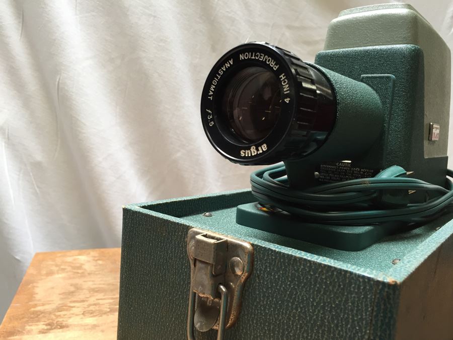 Vintage Argus 300 Slide Projector With Carrying Case [Photo 11]
