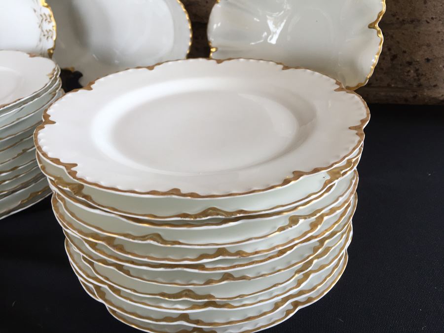 Elegant Haviland France Limoges Gold Rim China Set 74 Pieces [Photo 9]