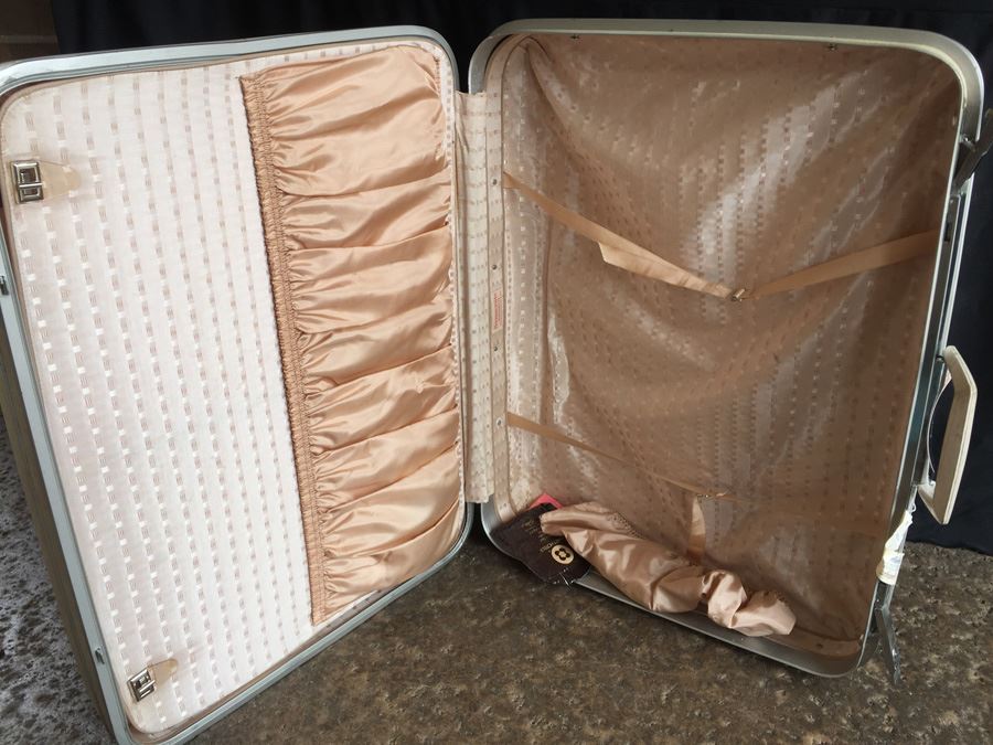 (3) Set Of Samsonite Silhouette Luggage [Photo 5]