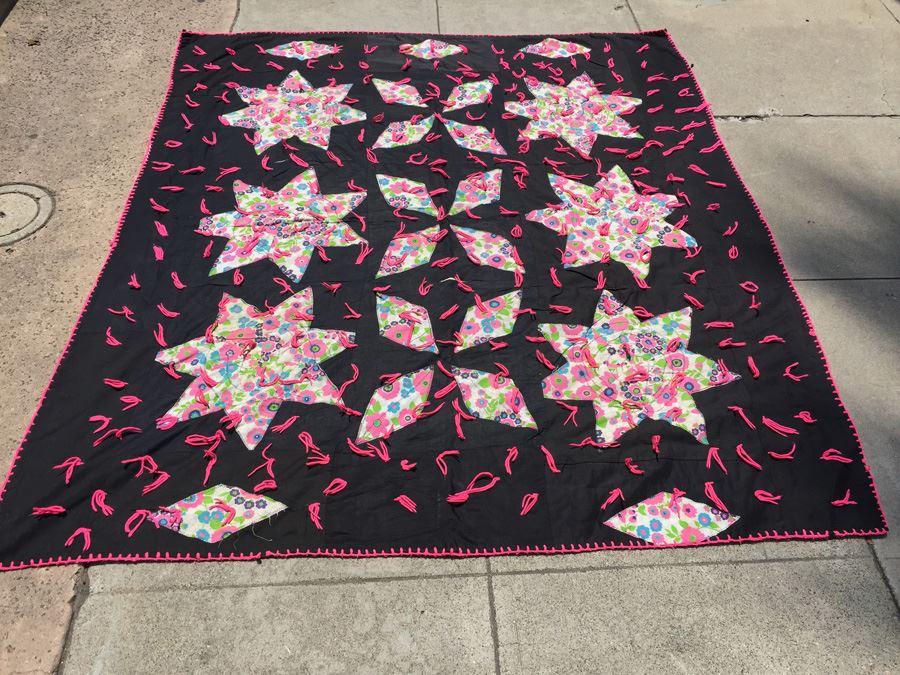 Old Quilt [Photo 1]