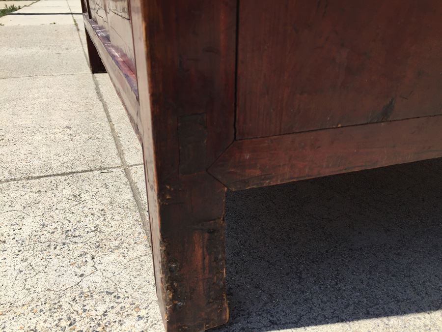 Stunning Antique Chinese Cabinet [Photo 13]