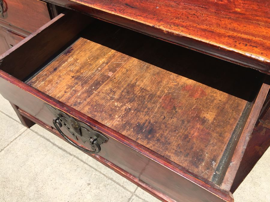 Stunning Antique Chinese Cabinet [Photo 14]