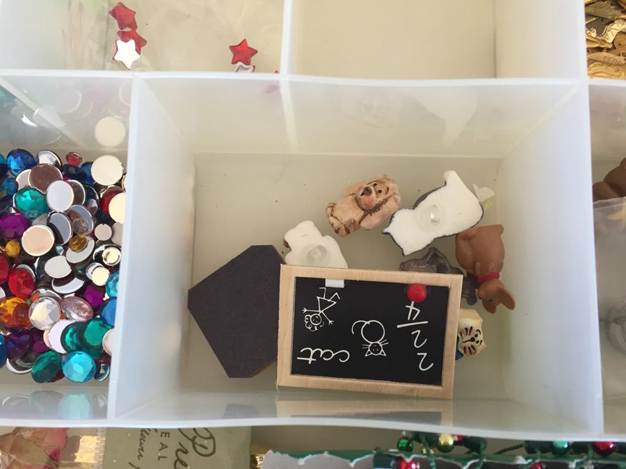 Large Collection Of Jewelry Making Items Including Jade, Turquoise, Agate, Carved Bone, Craft Supplies [Photo 34]