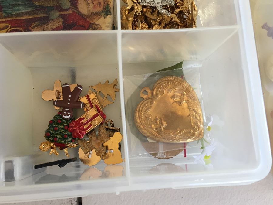 Large Collection Of Jewelry Making Items Including Jade, Turquoise, Agate, Carved Bone, Craft Supplies [Photo 39]