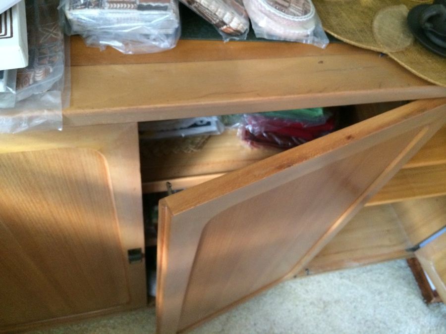 Drexel Blonde Cabinet [Photo 8]