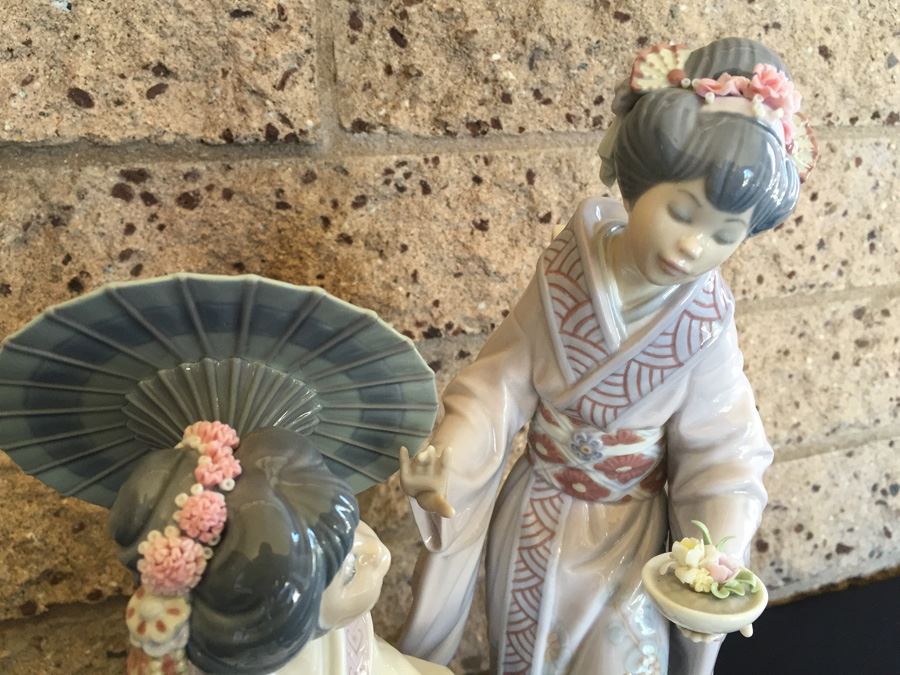 Large Lladro Springtime In Japan 1445 On Stand Retails For $2,550 [Photo 11]