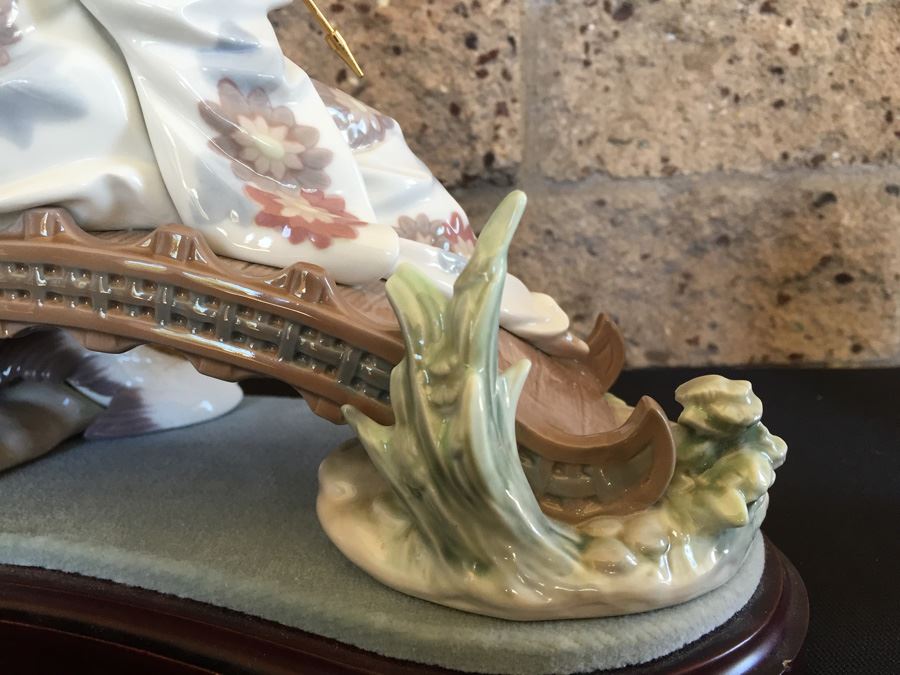 Large Lladro Springtime In Japan 1445 On Stand Retails For $2,550 [Photo 17]