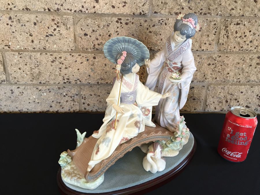 Large Lladro Springtime In Japan 1445 On Stand Retails For $2,550 [Photo 15]
