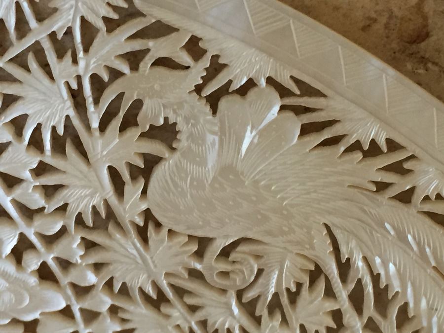 Finely Hand Carved Abalone Shell With Dragon And Bird [Photo 7]