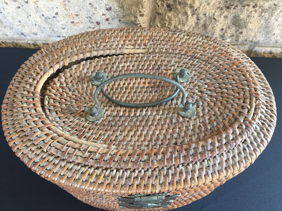 Antique Japanese Basket With Teapot [Photo 5]