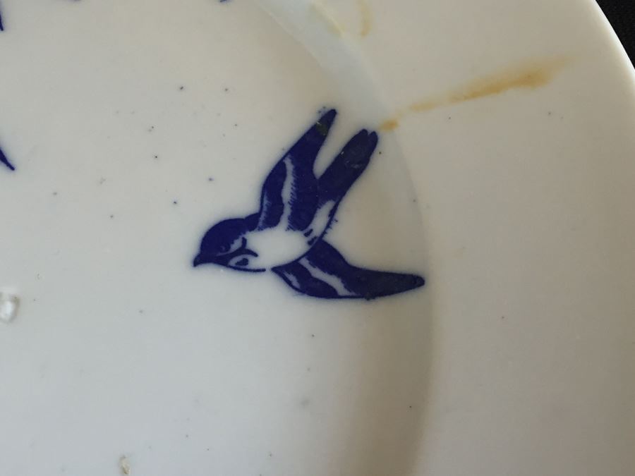 Japanese Blue And White Plate [Photo 3]