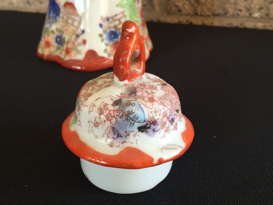 Stunning Japanese Imari Tall Teapot [Photo 30]