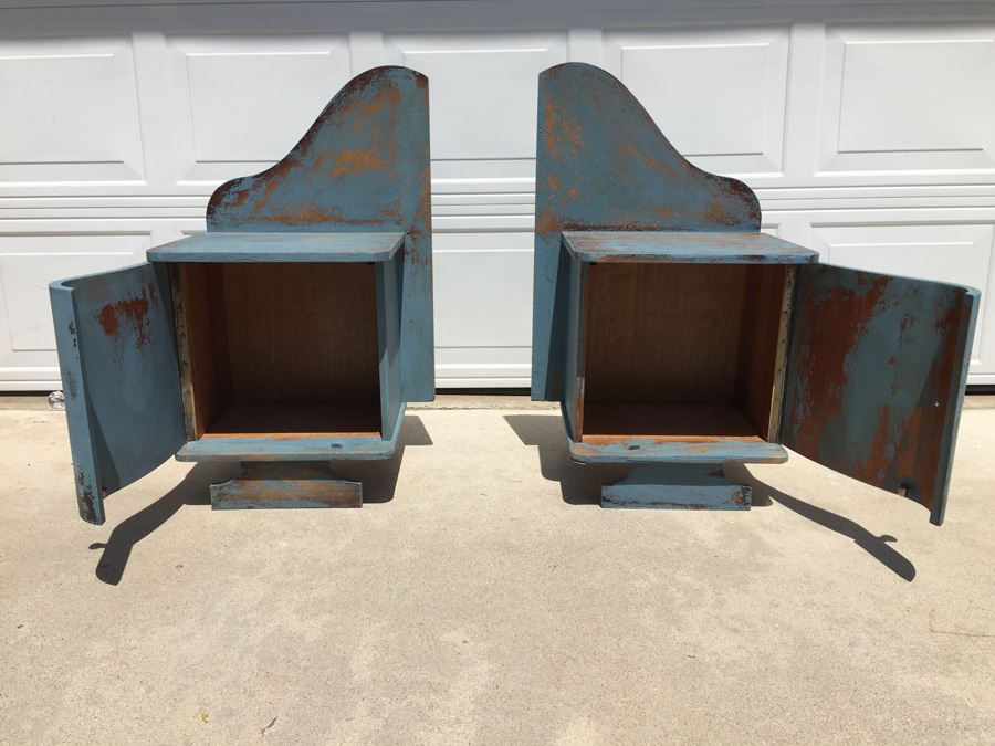 Pair Of Distressed Wood Chabby Chic Blue Nightstands [Photo 2]