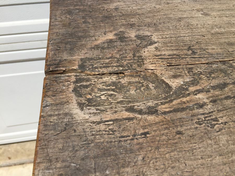 Old Distressed Asian Temple Cabinet [Photo 6]