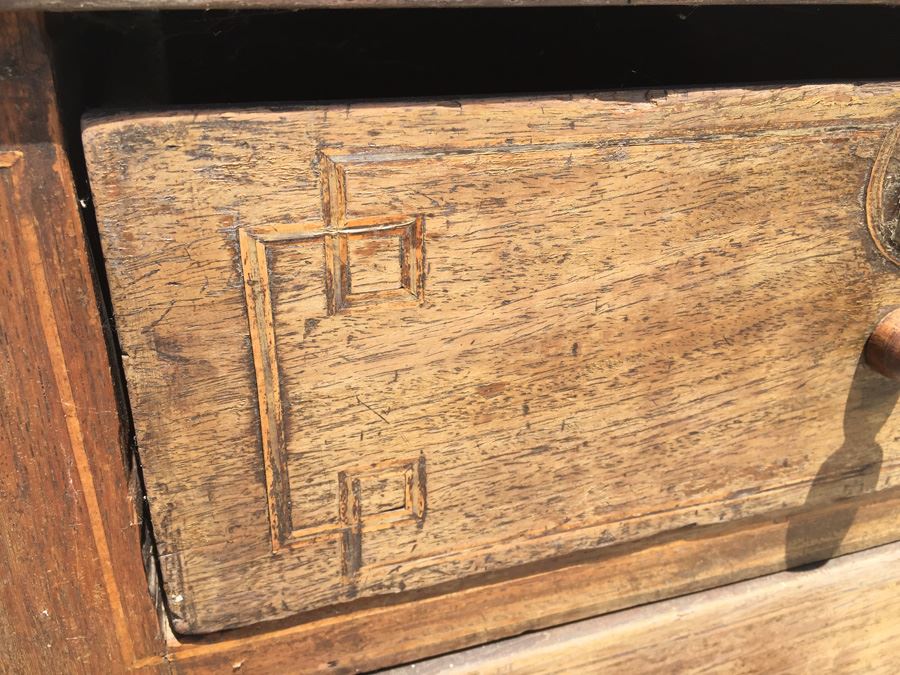 Old Distressed Asian Temple Cabinet [Photo 9]