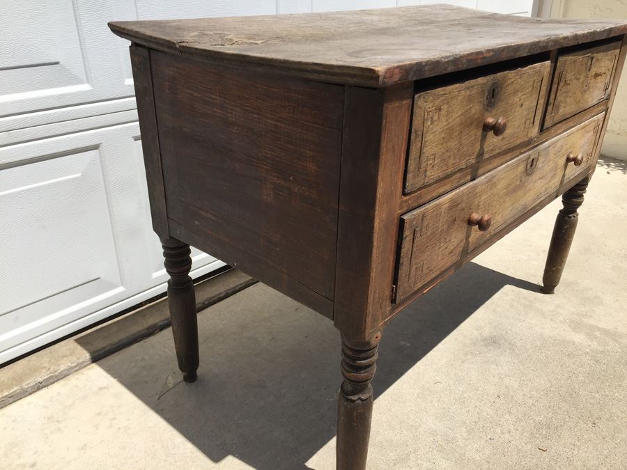 Old Distressed Asian Temple Cabinet [Photo 11]