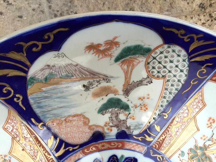 Large Antique Japanese Imari Charger Plate