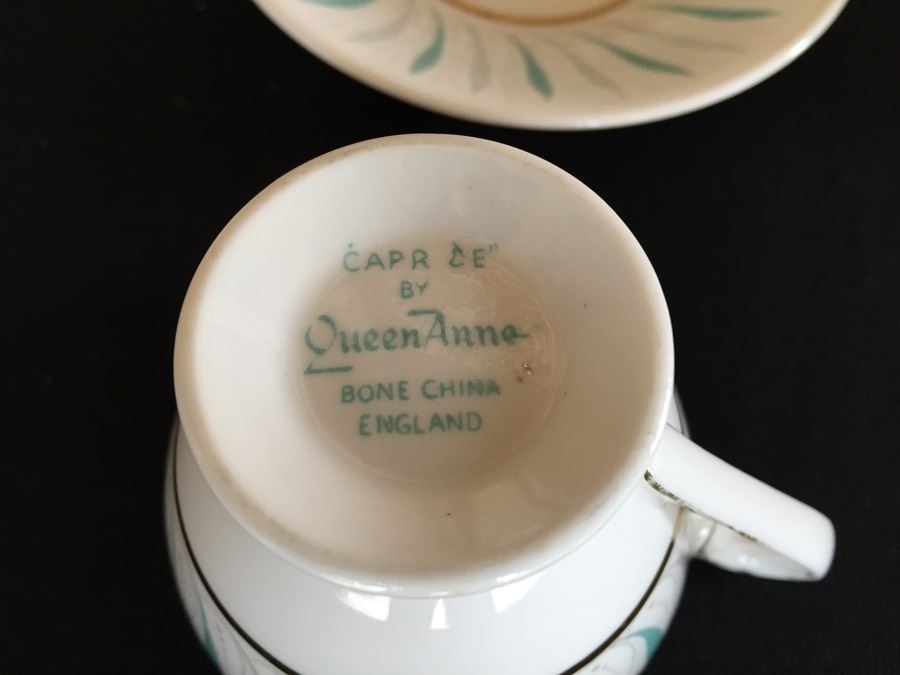 Mid-Century China Set Caprice By Queen Anne Bone China England [Photo 8]